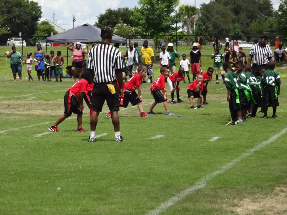 A pee wee flag football game at Simmers-Young Park